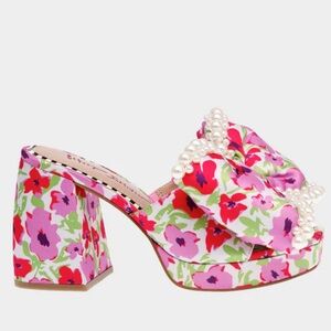 Betsey Johnson Maccie Pearl Heel